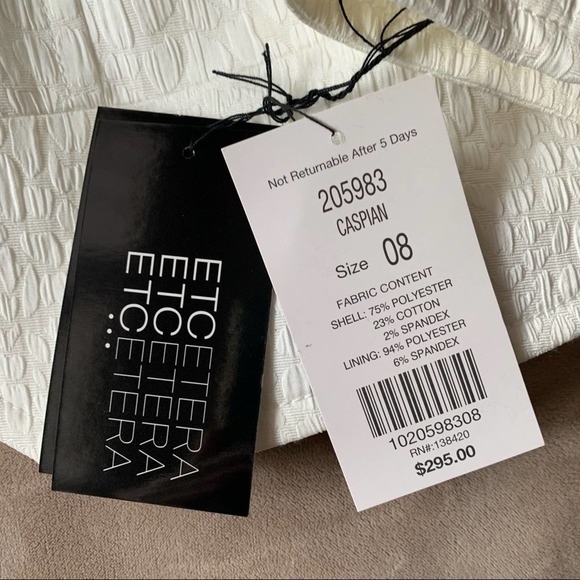 ETCETERA Ivory Animal Textured "Caspian" Zippered Moto Jacket size 8 NWT - Picture 13 of 14